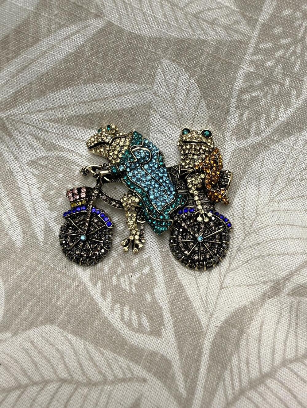 Vintage Rhinestone Frog & Toad Tandem Bicycle Brooch Pin Colorful Crystal 3”